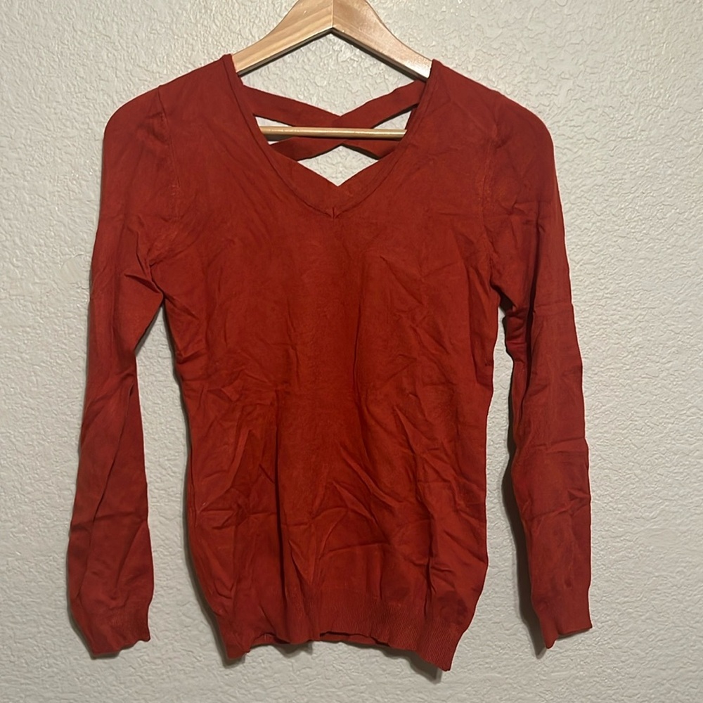 New LOVE ELLIE orange sweater